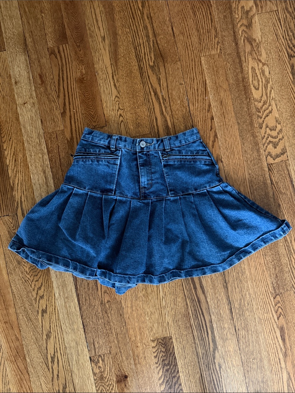 Vintage Y2K GAP Blue Denim Pleated A-Line Mini Skort
